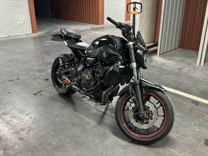 Yamaha MT 07 689cc, street / classic