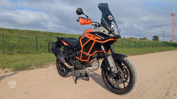KTM Adventure 1050cc, enduro / adventure