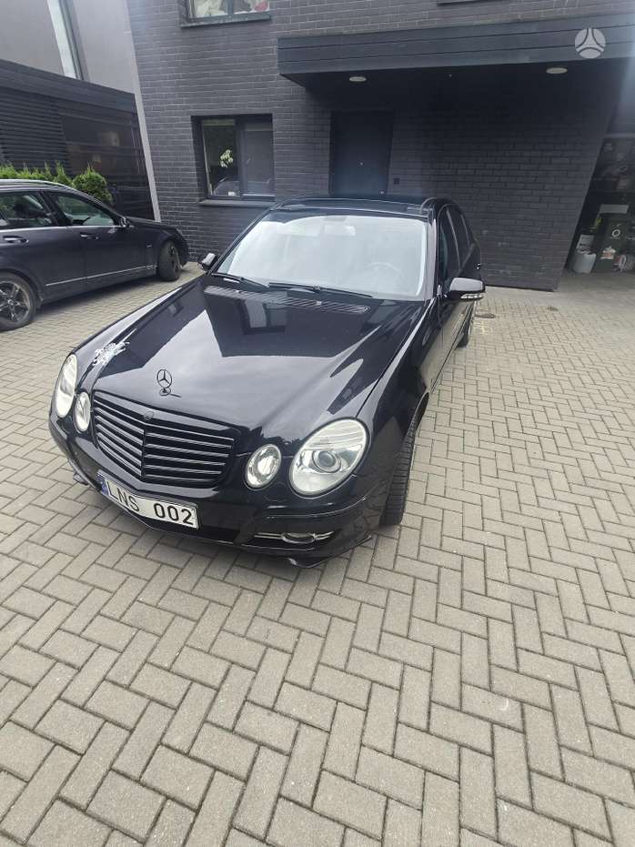 Mercedes-Benz E320, 3.0 l., Седан
