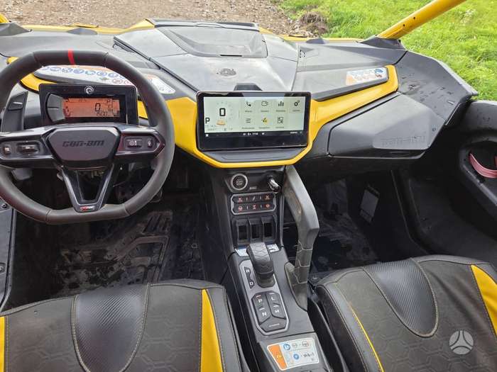 Can-Am Maverick, keturračiai