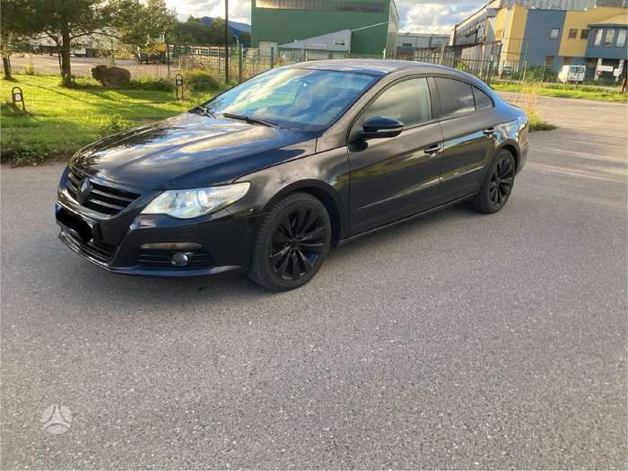 Volkswagen CC, Седан