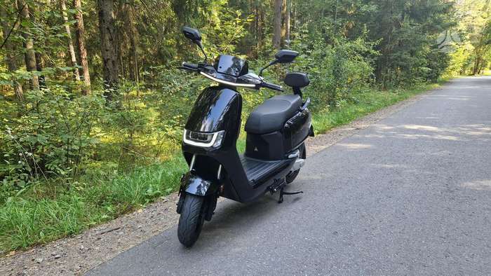Sunra  Robo-S, scooters / mopeds