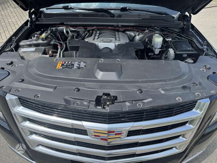 Cadillac Escalade 6 2 L Visureigis Krosoveris 2017 M A29291864 cadillac-escalade-6-2-l-visureigis-krosoveris-2017-m-a29291864