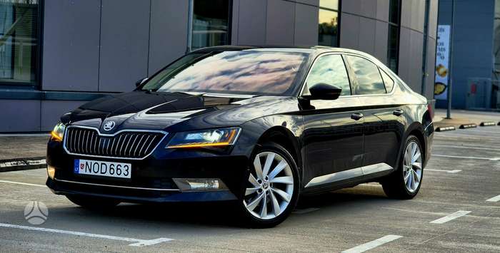 Skoda Superb, 2.0 l., hatchback