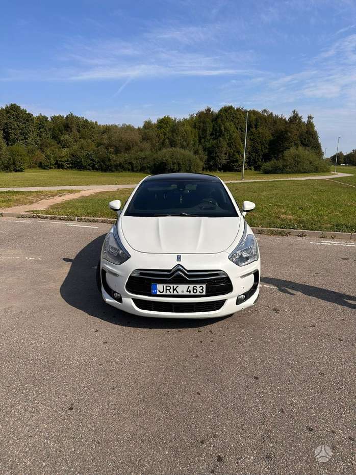 Citroen DS5, 1.6 l., hečbekas