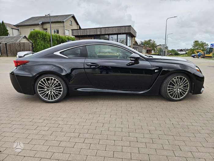 Lexus RC-F, 5.0 l., Седан