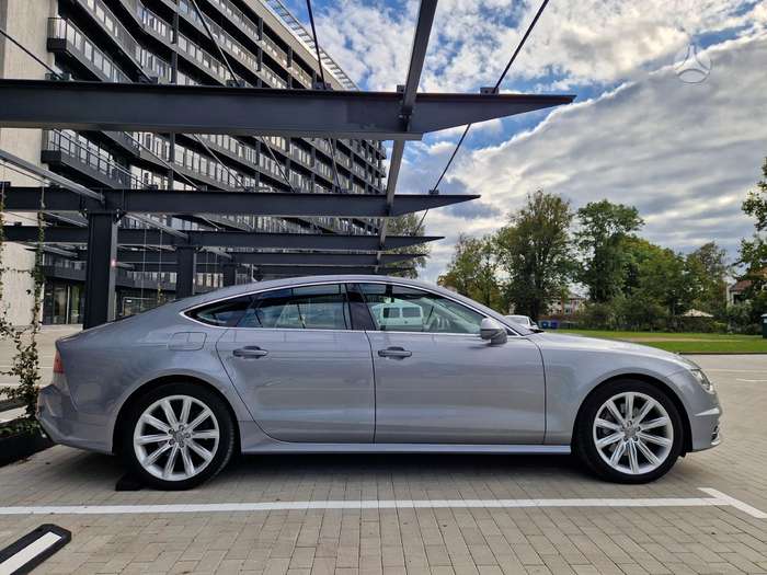 Audi A7, 3.0 l., hatchback