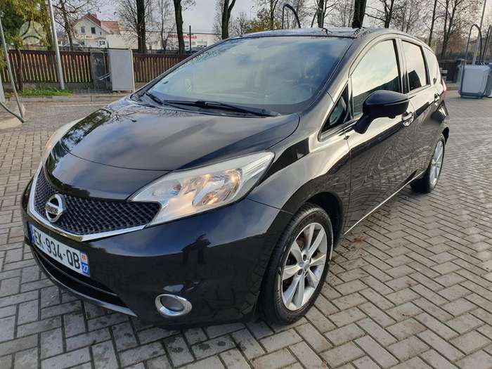 Nissan Note, 1.5 l., hatchback