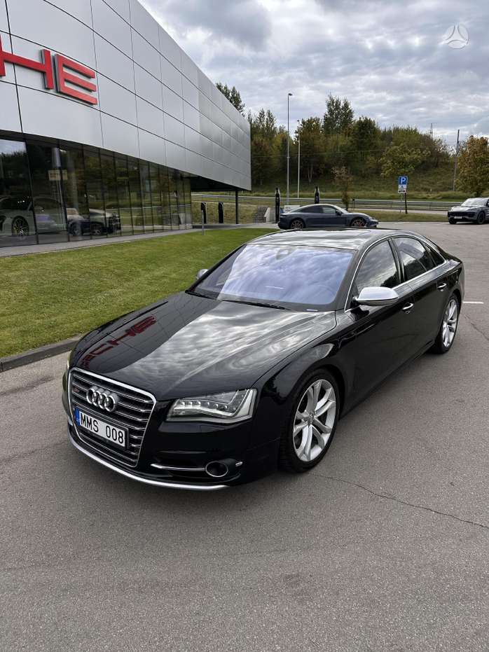Audi S8, 4.0 l., Седан
