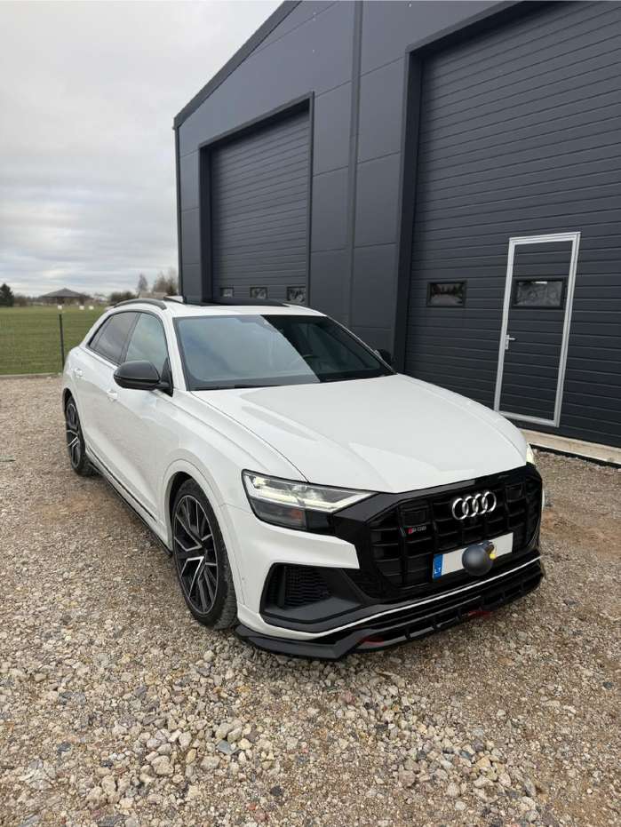 Audi SQ8, 4.0 l., Хэтчбек