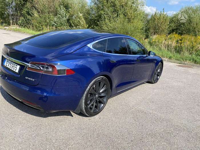Tesla Model S, 100 кВт·ч, Хэтчбек