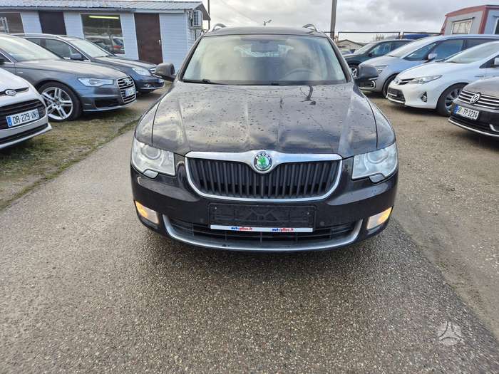 Skoda Superb, 2.0 l., universalas