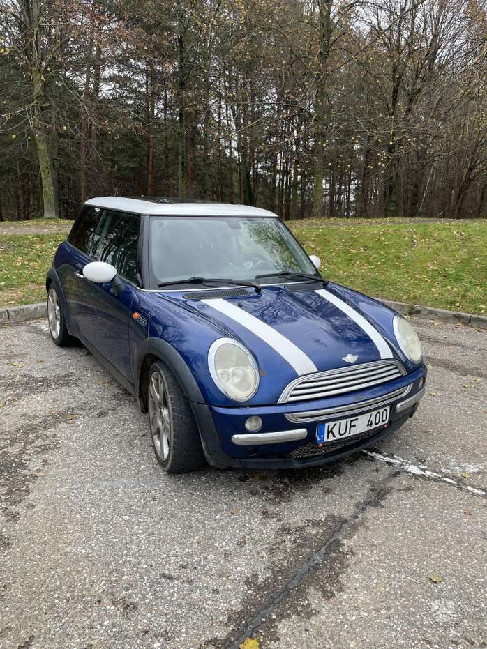 Mini Cooper, 1.6 l., hatchback