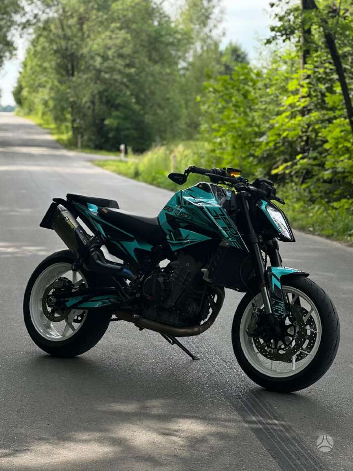 KTM Duke 799cc, street / classic