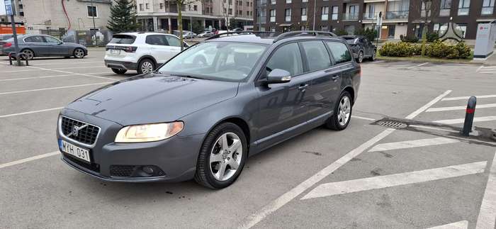 Volvo V70, 2.0 l., wagon