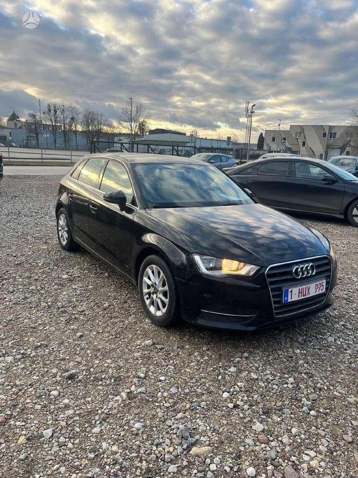 Audi A3, 1.6 l., Хэтчбек