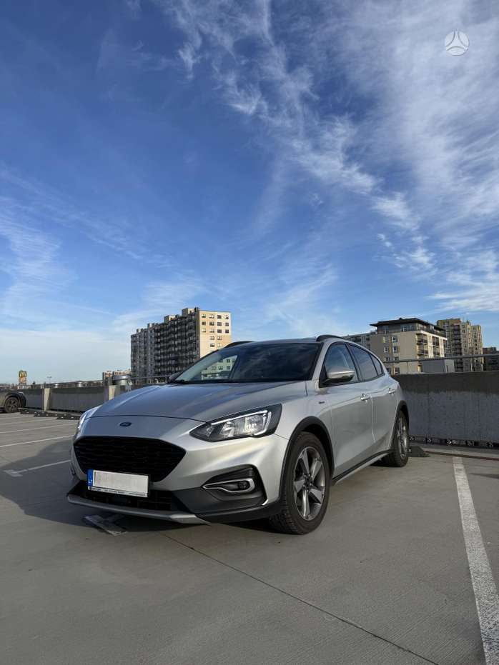 Ford Focus, 1.0 l., hatchback