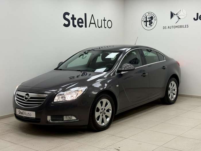 Opel Insignia, 2.0 l., Седан