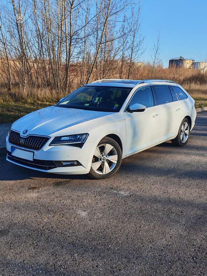 Skoda Superb, 2.0 l., universalas