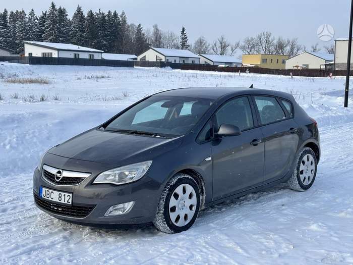 Opel Astra, 1.3 l., Хэтчбек