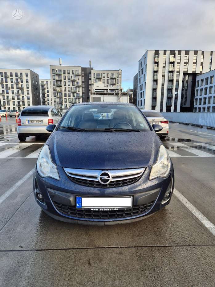 Opel Corsa, 1.3 l., Хэтчбек