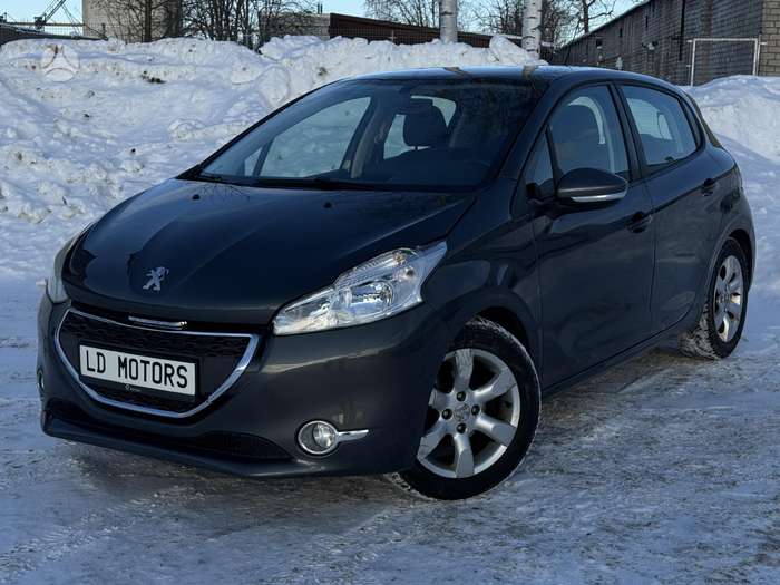 Peugeot 208, 1.4 l., hatchback