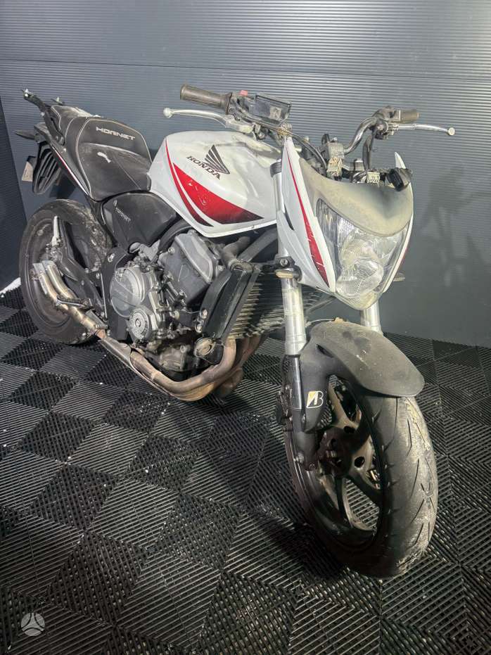 Honda CBF 600cc, street / классические