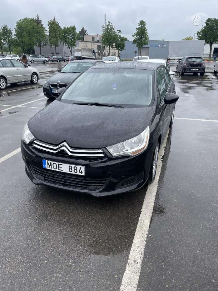 Citroen C4, 1.6 l., hatchback