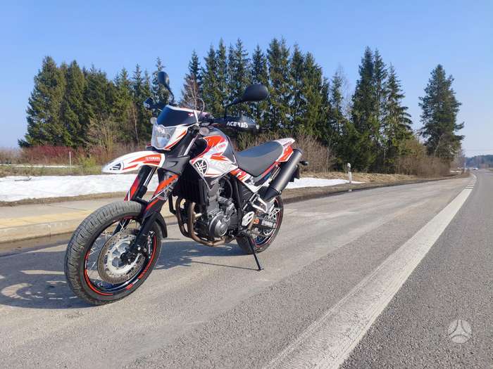 Yamaha XT (Tenere) 660cc, supermoto