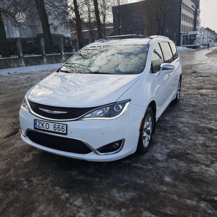 Chrysler Pacifica, 3.6 l., Минивэн