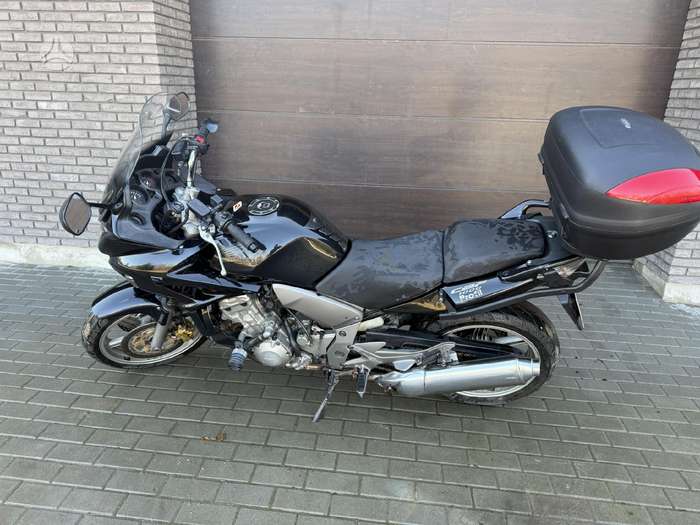Honda CBF 998cc, street / classic