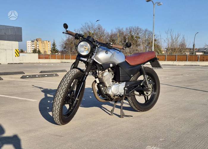 Yamaha YBR 125cc, street / classic
