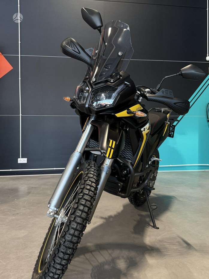 VOGE 300 Rally, enduro / adventure