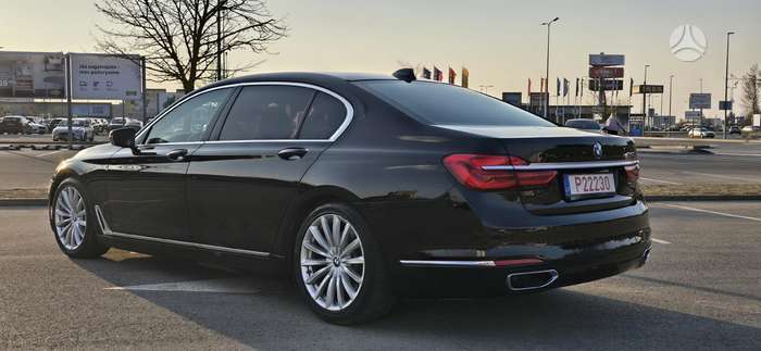 BMW 740, 3.0 l., Седан