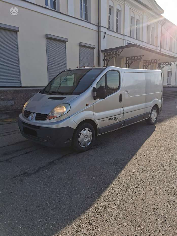 Renault Trafic, 2.0 l., mpv / minivan