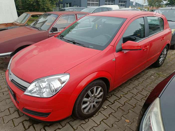 Opel Astra, 1.6 l., hatchback