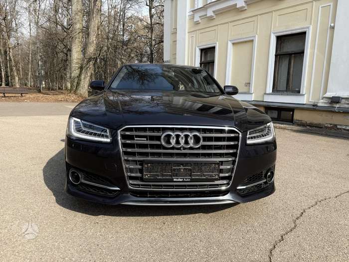 Audi A8, 4.0 l., Седан