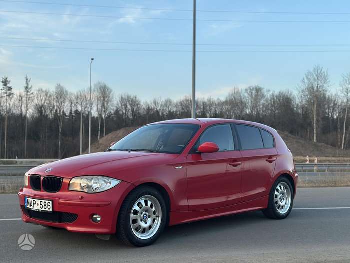 BMW 116, 1.6 l., hatchback
