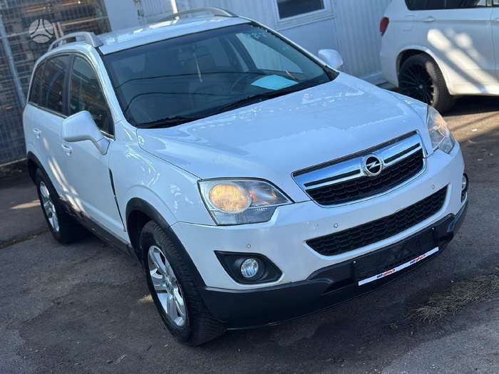 Opel Antara, 2.2 l., Внедорожник / Кроссовер