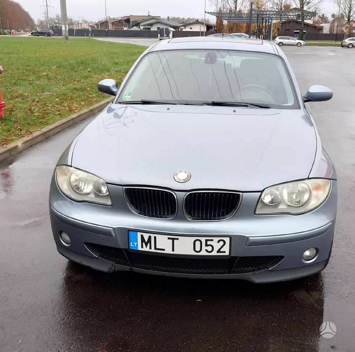 BMW 118, 2.0 l., hatchback