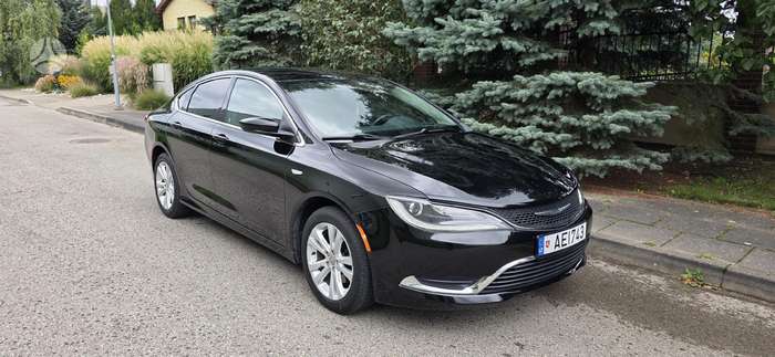 Chrysler 200, 2.4 l., Седан
