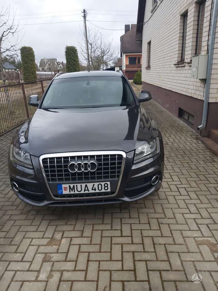 Audi Q5, 2.0 l., Минивэн