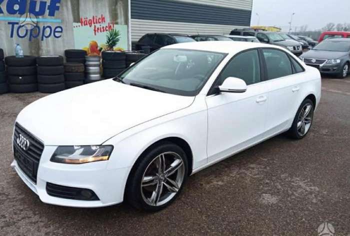 Audi A4, 2.0 l., Седан