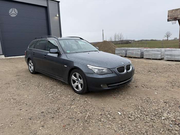 BMW 525, 3.0 l., Универсал
