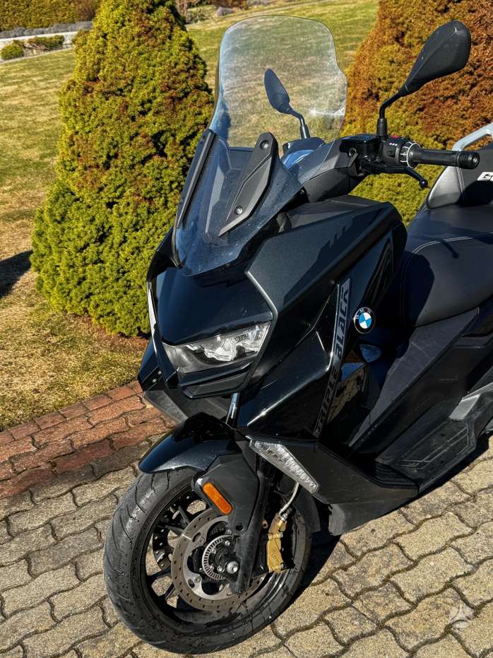 BMW C 400 GT 350cc, scooters / mopeds