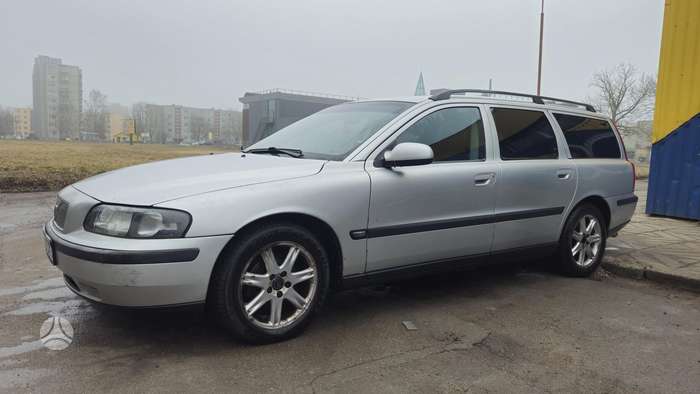 Volvo V70, 2.4 l., Универсал