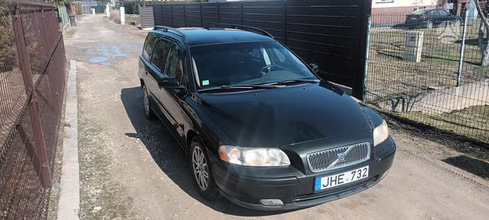 Volvo V70, 2.4 l., wagon