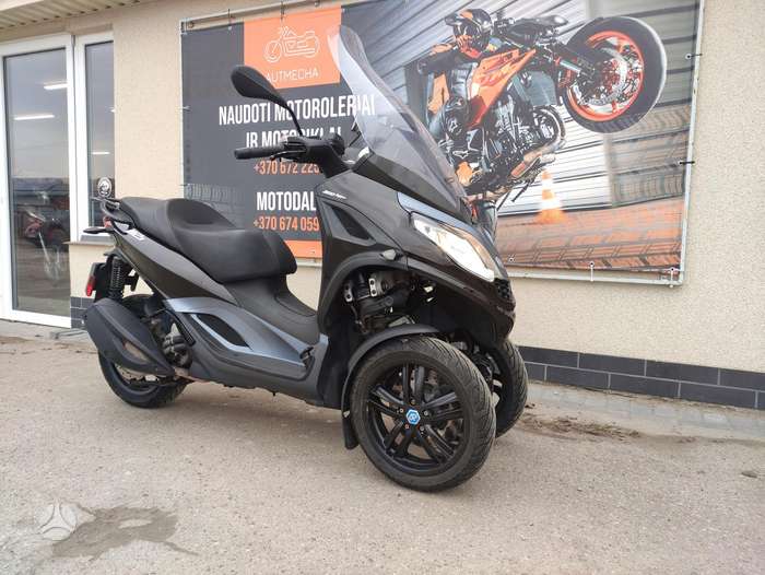 Piaggio MP3 300cc, scooters / mopeds