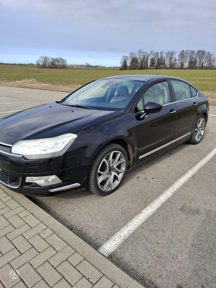 Citroen C5, 2.2 l., sedanas