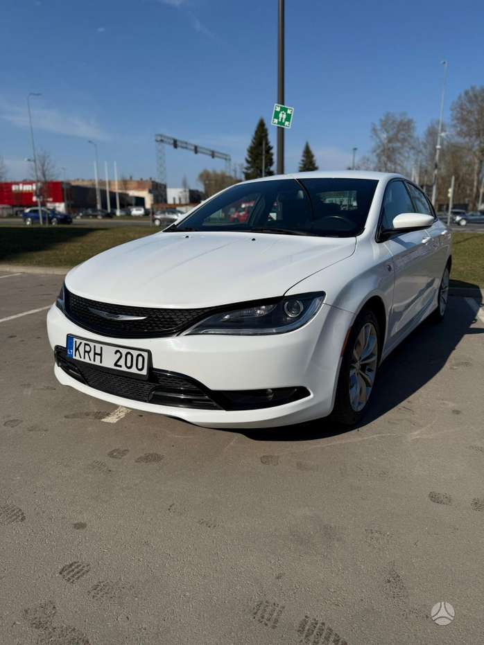 Chrysler 200, 2.4 l., hatchback